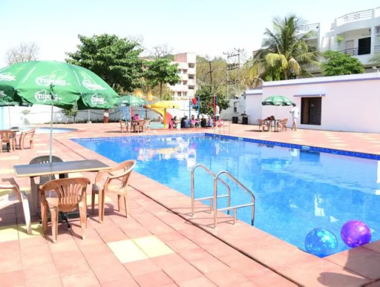 Daman Oversized Studio Apartment